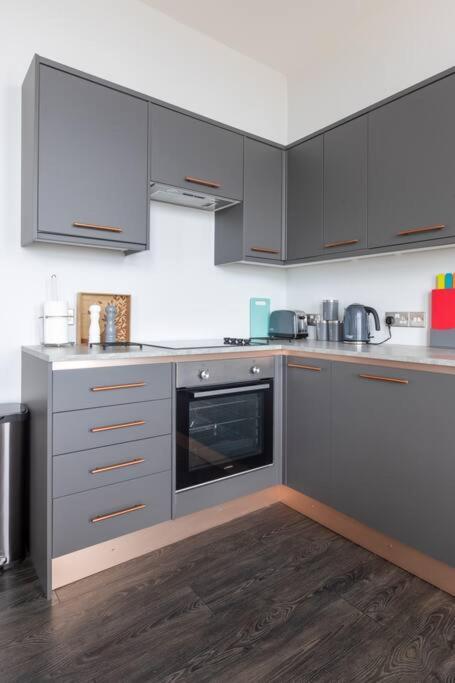 마게이트 Waves@Walpole - 2 Bed Flat With Amazing Sea Views 아파트 외부 사진